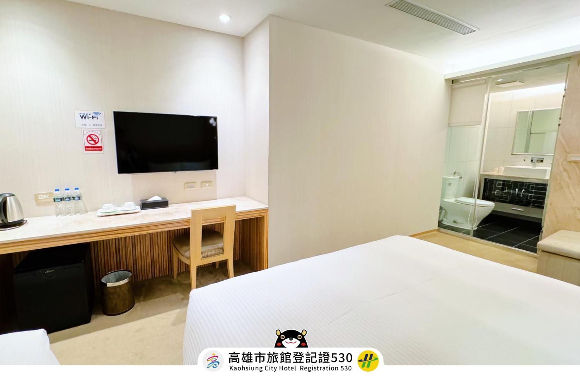 友愛京賞國際大飯店 Yoai Jing Shang Hotel Kaohsiung Exterior photo